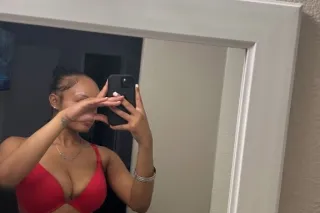 belizean🇧🇿 pretty brown drivin... - Image 2