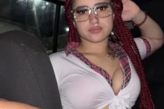 PRETTY BARBIE SEXY WITH IT - 2... - Image 1