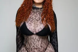 Your Irish Bombshell - Image 12