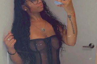 BUSTY 🍒PETITE WET💦 TIGHT & READY 😘 - Image 2